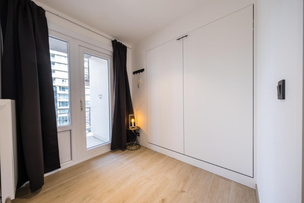 Apartment 2 Bedrooms With Magnificent Seaview And Free Parking Oostende Exterior foto